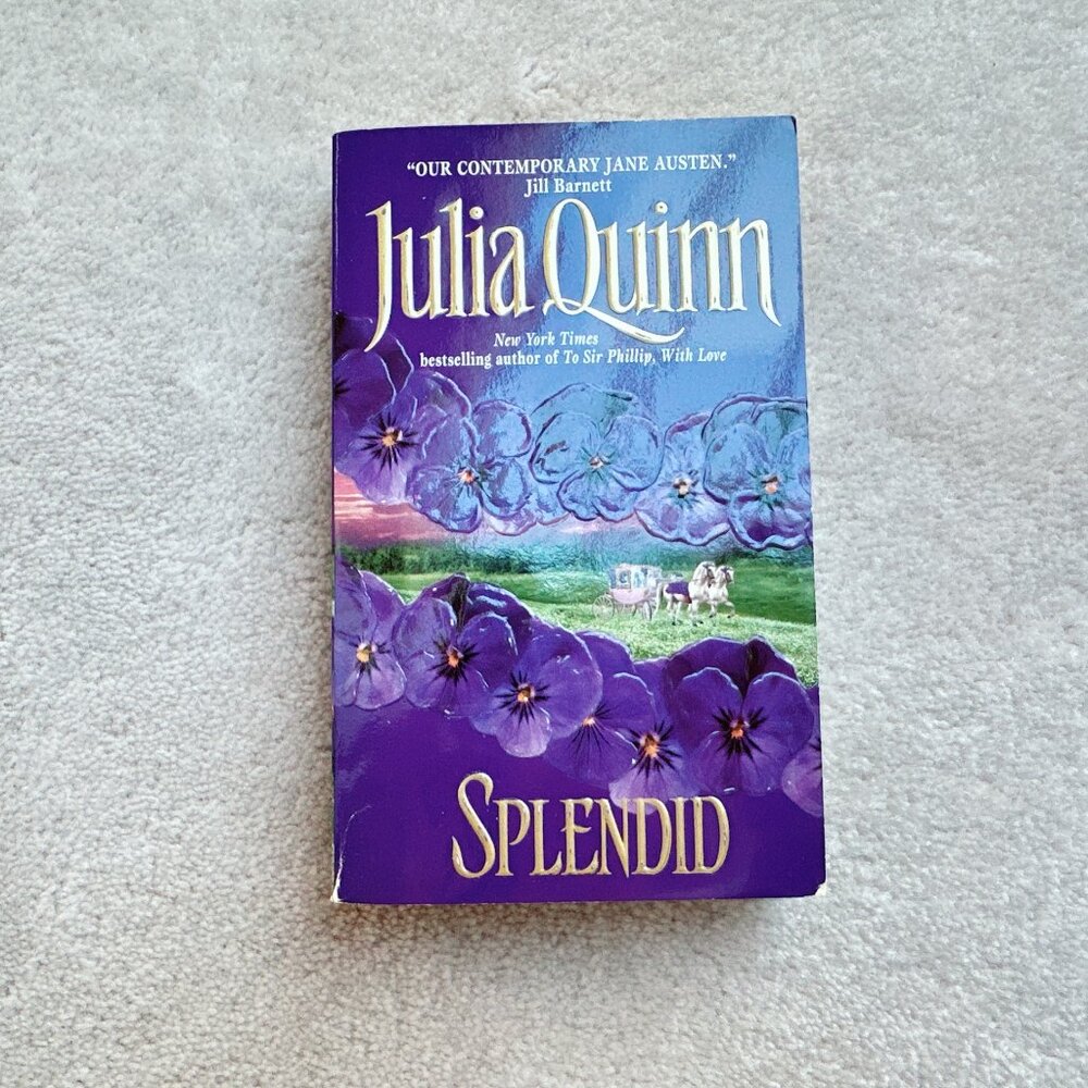 Splendid by Julia Quinn | Paperback Book